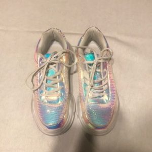 EUC women’s fashion gym shoes